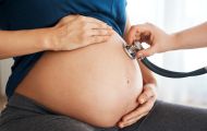 8 dấu hiệu bất thường khi mang thai