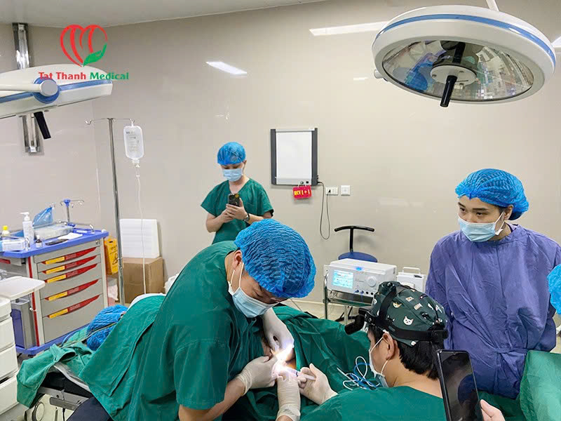 Đâu là máy điều trị trĩ bằng sóng cao tần an toàn và hiệu quả?